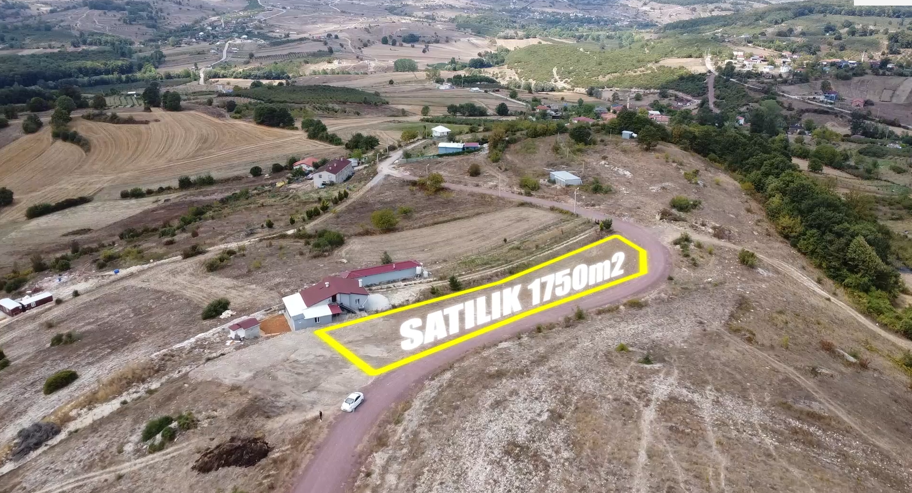 Kocaeli Kandıra Gebeşler'de Satılık Resmi Yollu Tarla