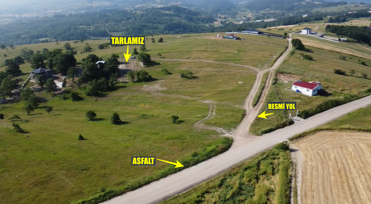 Kocaeli Kandıra Ağaçağıl'da Satılık Yola Bir Parsel Tarla